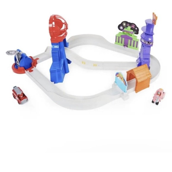 COPY - PAW Patrol The Movie | Liberty Total City Rescue Set | 3+ | Marshal & Sk… - Picture 13 of 13